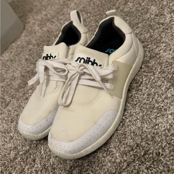 Snibbs nursing shoes - Picture 4 of 5